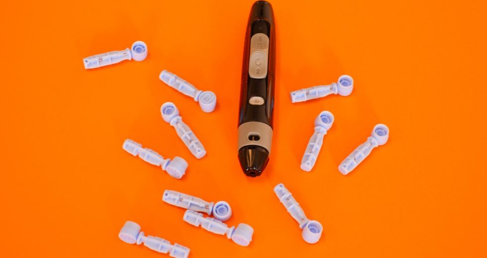 First Stage Diabetes Toenails Symptoms and Causes: How to Treat It?