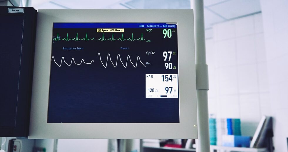 How Exactly Different is Cardiac Arrest From Heart Attack; What Should You Know About Them?
