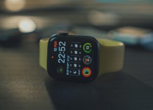 Does Your Smartwatch Have Bacteria? Researchers Warn About a Pneumonia-causing Bacteria
