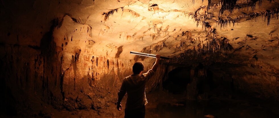 24,000 Years Old Cave Has Been Discovered Near Spain’s Mediterranean Coast