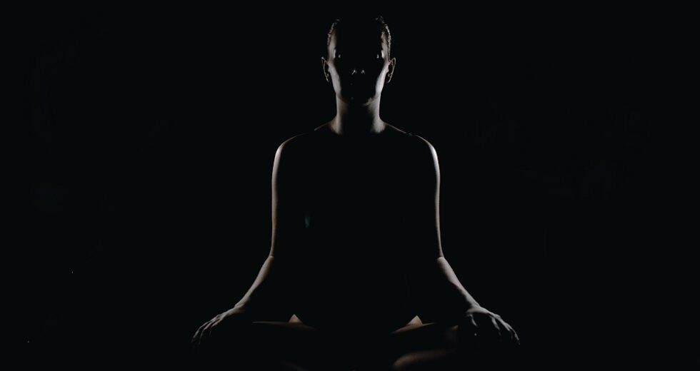 5 Meditation Sounds to Sleep Well and Treat Insomnia