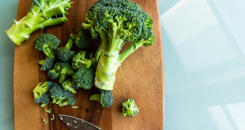 Eating Broccoli: Learn About the Amazing Health Benefits