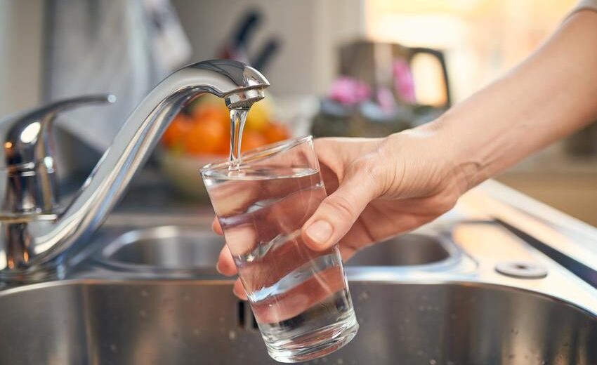 Herbicide in Drinking Water Triggers Gender Dysphoria Epidemic, RFK Jr. Says