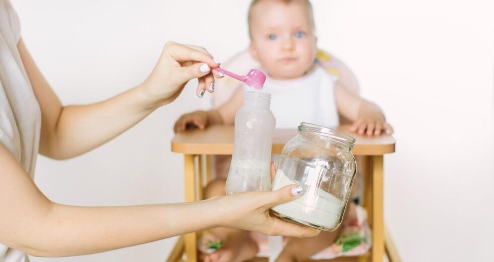 What are the Top 5 Nutrient-Rich Ingredients in Organic Baby Formula