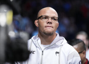 UFC Fighter Anthony “Lionheart” Smith Speaks About COVID Vaccine That Killed His Mother And Gave Him Blood Clots