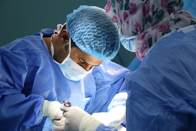 The Top Board-Certified Plastic Surgeons in California and Their Specialties