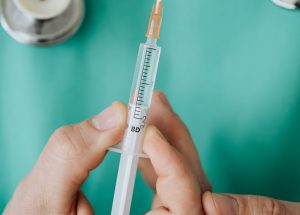 Estrogen Dominance in Perimenopause: Symptoms and Fix